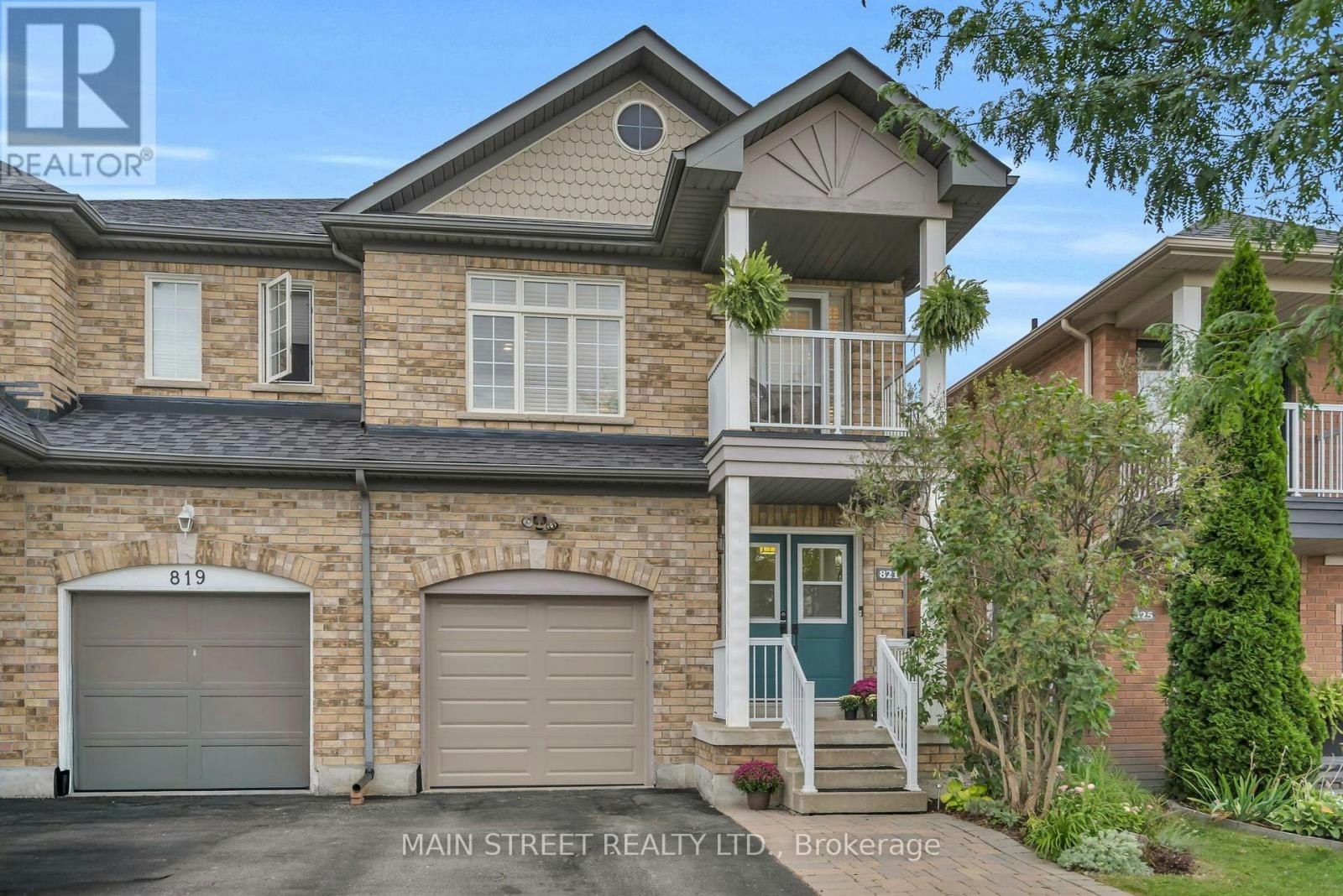 821 Joe Persechini Drive, Newmarket, ON, L3X 2T7