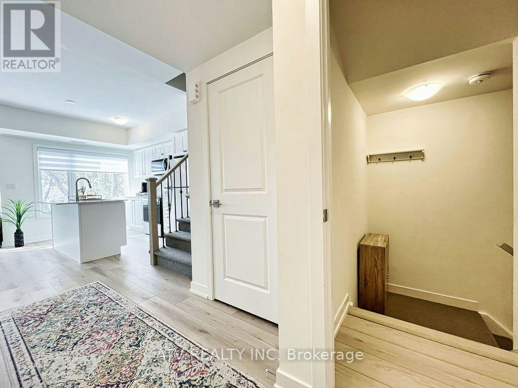2402-58 Elizabeth Street S, Richmond Hill, ON, L4C 5W2 - 7