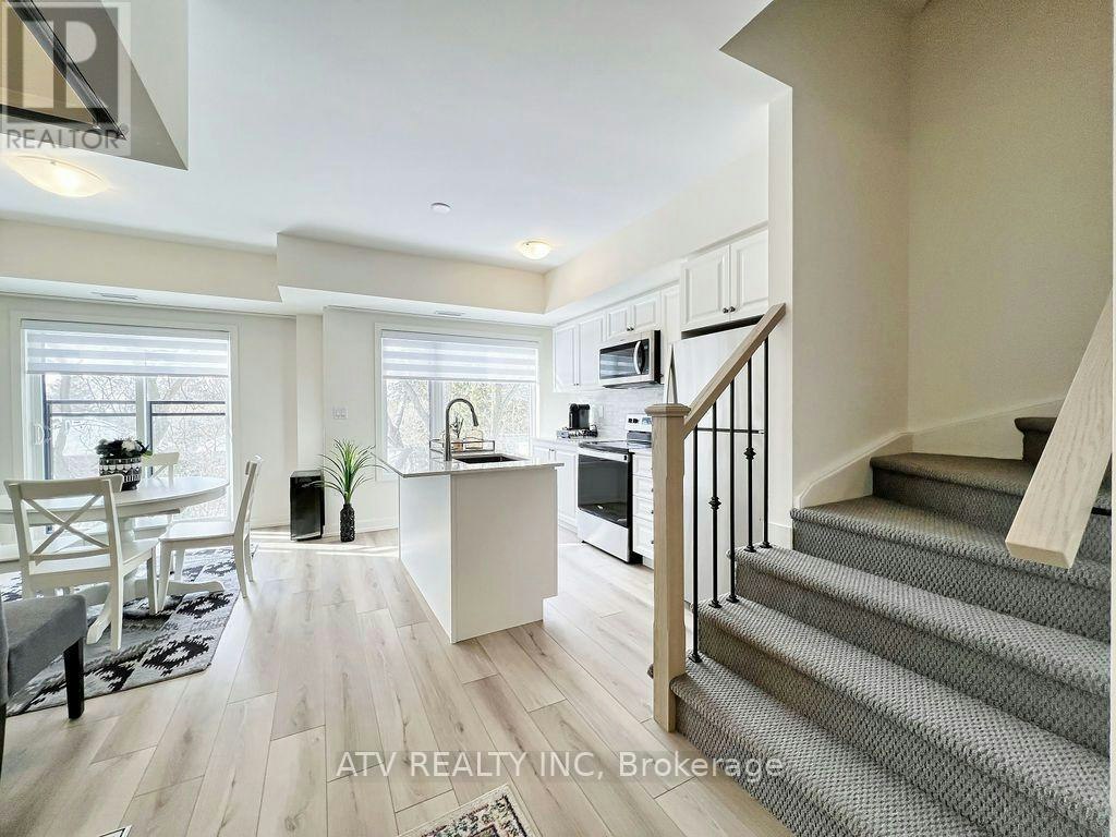 2402-58 Elizabeth Street S, Richmond Hill, ON, L4C 5W2 - 5
