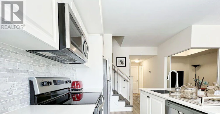 2402-58 Elizabeth Street S, Richmond Hill, ON, L4C 5W2 - 9