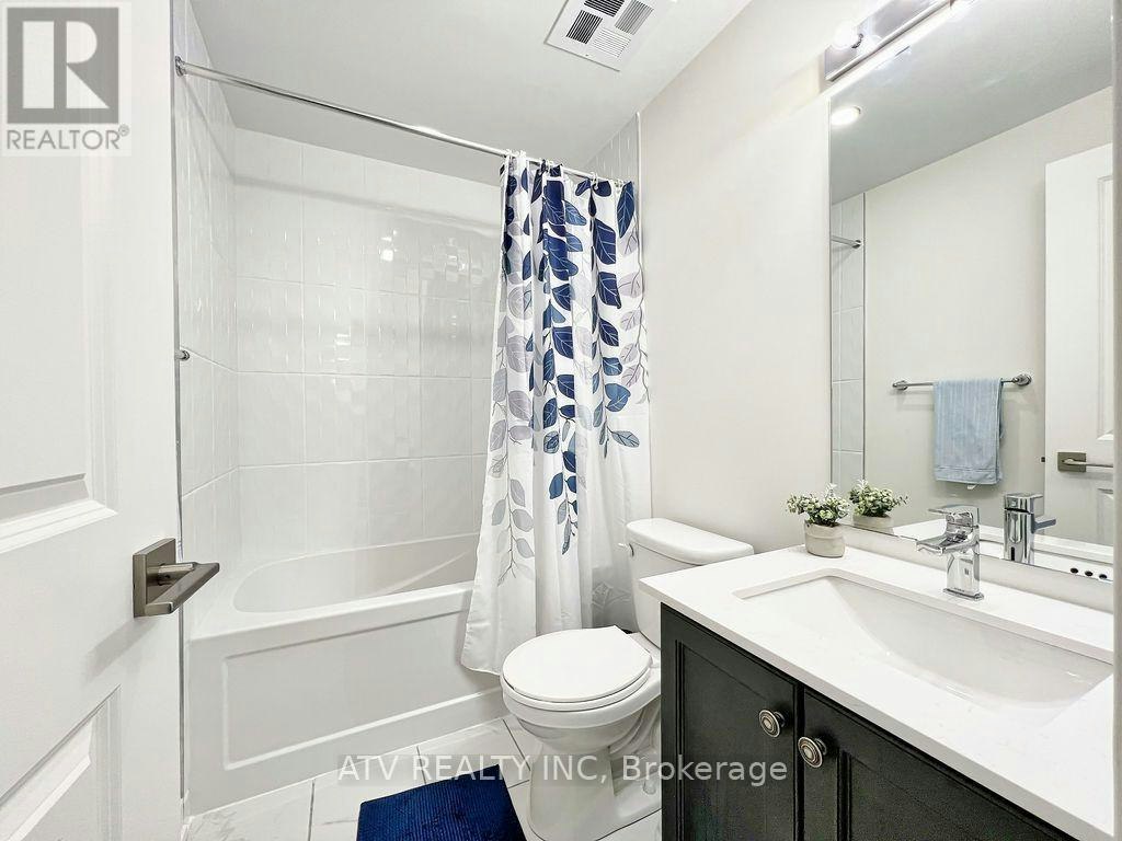 2402-58 Elizabeth Street S, Richmond Hill, ON, L4C 5W2 - 12
