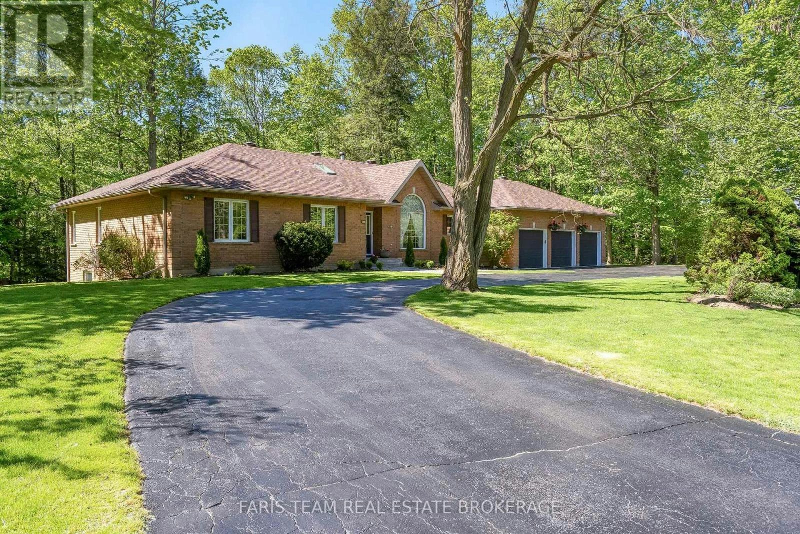 2088 Wilkinson Street, Innisfil, ON, L9S 1X3
