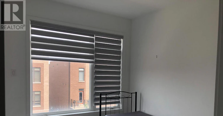22 Bluenose Street, Vaughan, ON, L4L 0L7 - 9