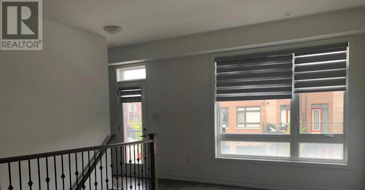 22 Bluenose Street, Vaughan, ON, L4L 0L7 - 3