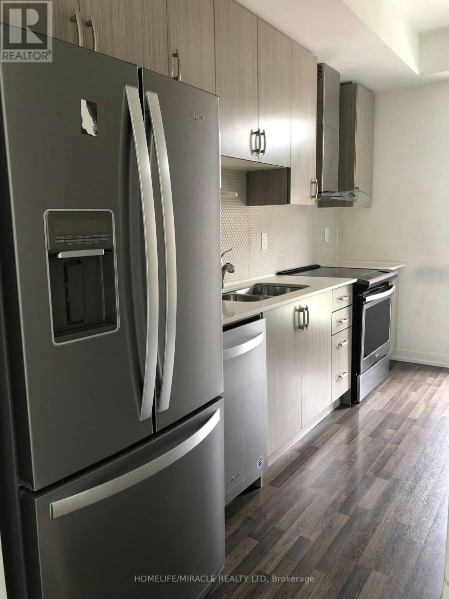 22 Bluenose Street, Vaughan, ON, L4L 0L7 - 4