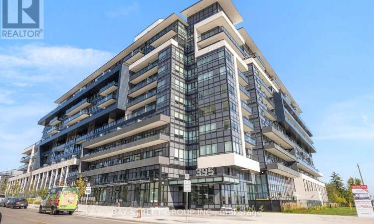 130-395 Dundas Street W