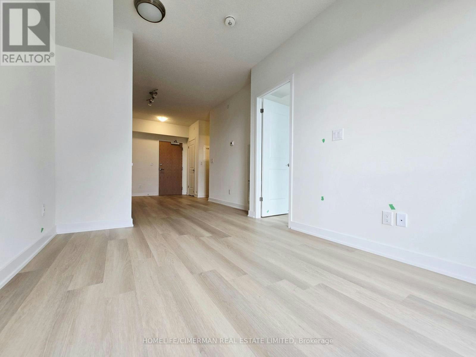 807-2825 Jane Street, Toronto, ON, M3N 0A8 - 9