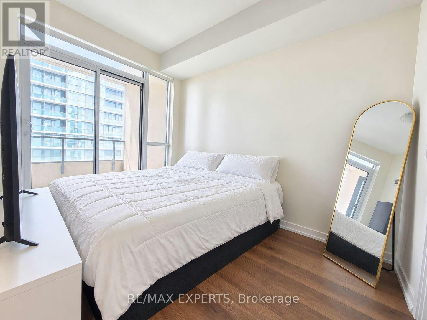 1217-4055 Parkside Village Drive, Mississauga, ON, L5B 0K2 - 2