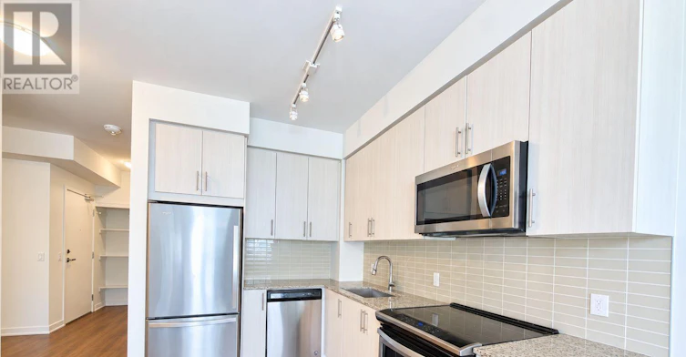 1217-4055 Parkside Village Drive, Mississauga, ON, L5B 0K2 - 4