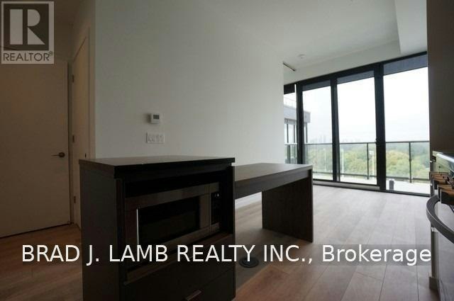 802-7 Smith Crescent, Toronto, ON, M8Z 0G3 - 2