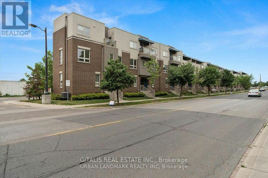 4-94 Caledonia Park Road, Toronto, ON, M6H 0B1