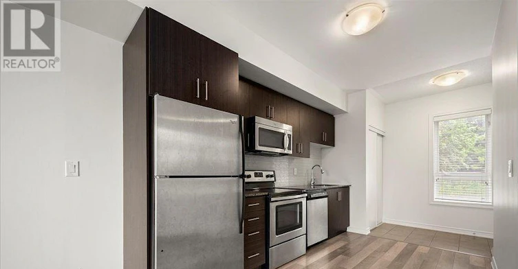 4-94 Caledonia Park Road, Toronto, ON, M6H 0B1 - 7