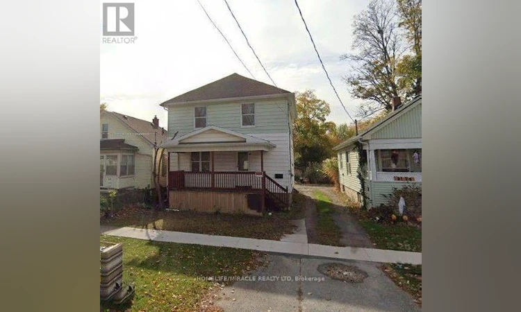 42 Russell Avenue