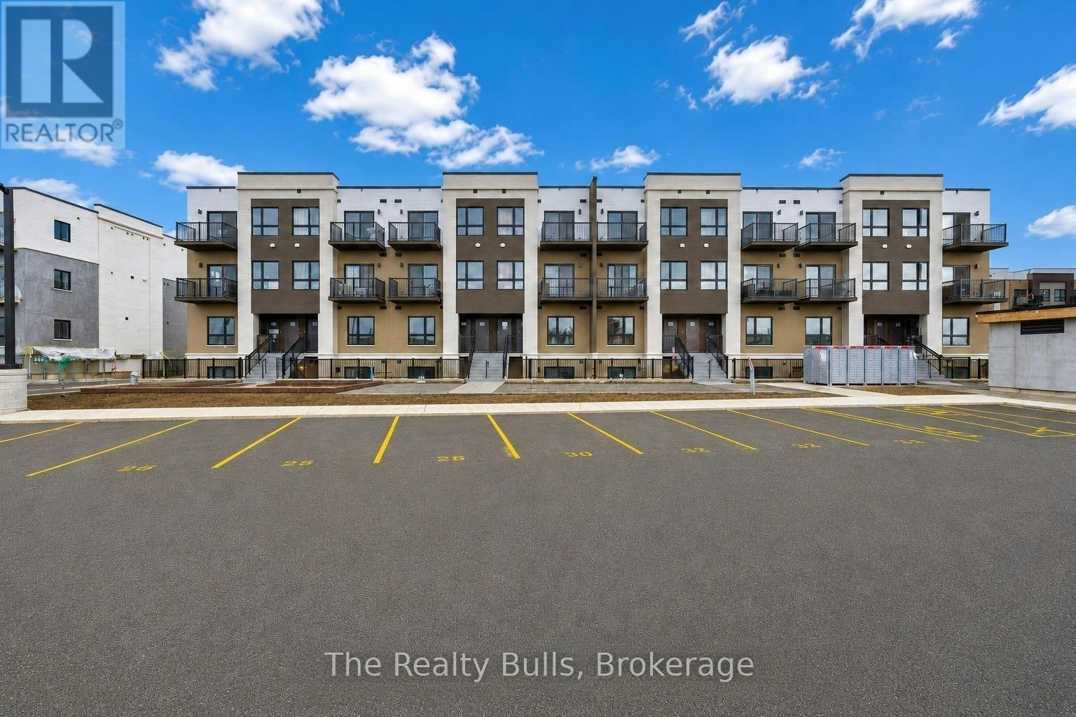 359-25 Palace Street, Kitchener, ON, N2E 3M6