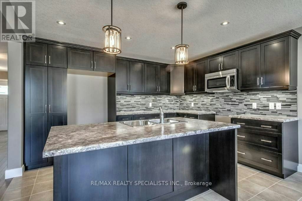 720 Halifax Road, Woodstock, ON, N4T 0E9 - 9