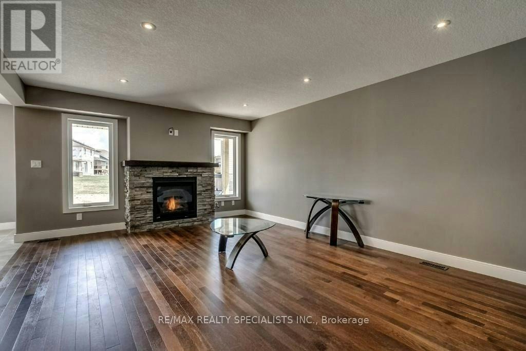 720 Halifax Road, Woodstock, ON, N4T 0E9 - 6