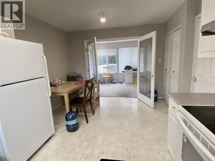 4839 Mills Avenue, Terrace, BC, V8G 1C3 - 5