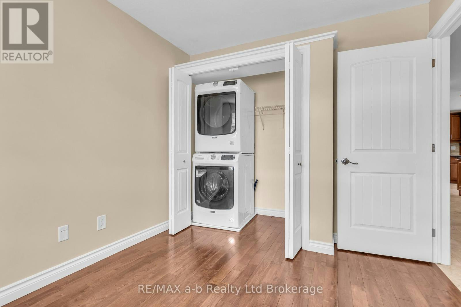 54 Pebble Beach Court, Woodstock, ON, N4S 8X2 - 14