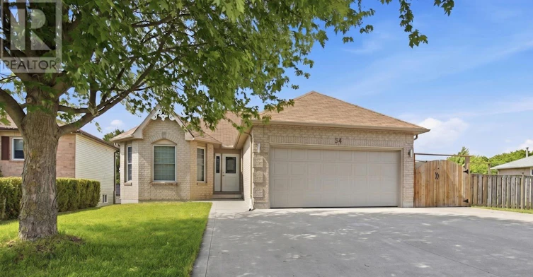 54 Pebble Beach Court, Woodstock, ON, N4S 8X2
