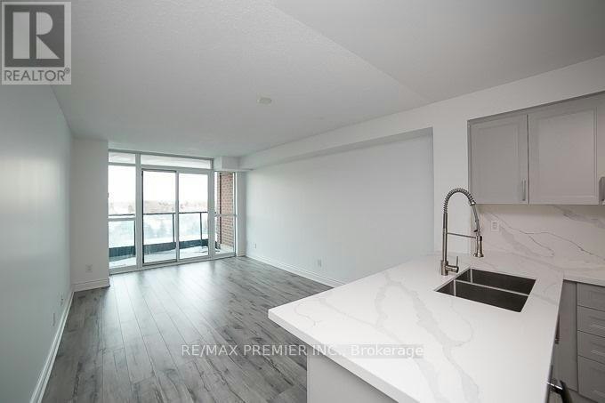 707-525 Wilson Avenue, Toronto, ON, M3H 0A7 - 7