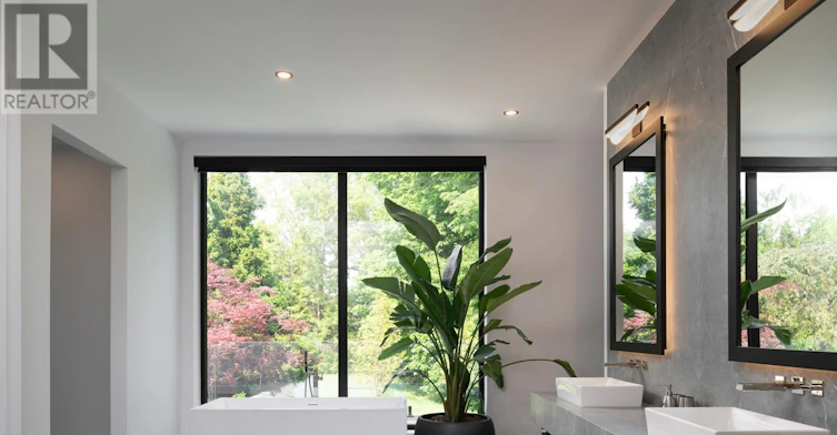 45 Park Lane Circle, Toronto, ON, M3C 2N3 - 19