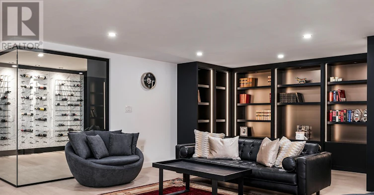 45 Park Lane Circle, Toronto, ON, M3C 2N3 - 26