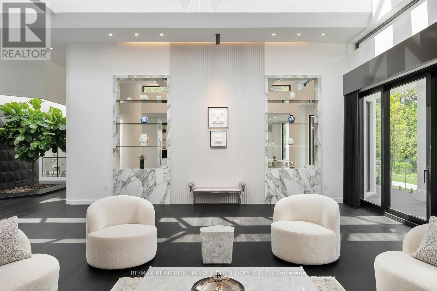 45 Park Lane Circle, Toronto, ON, M3C 2N3 - 14
