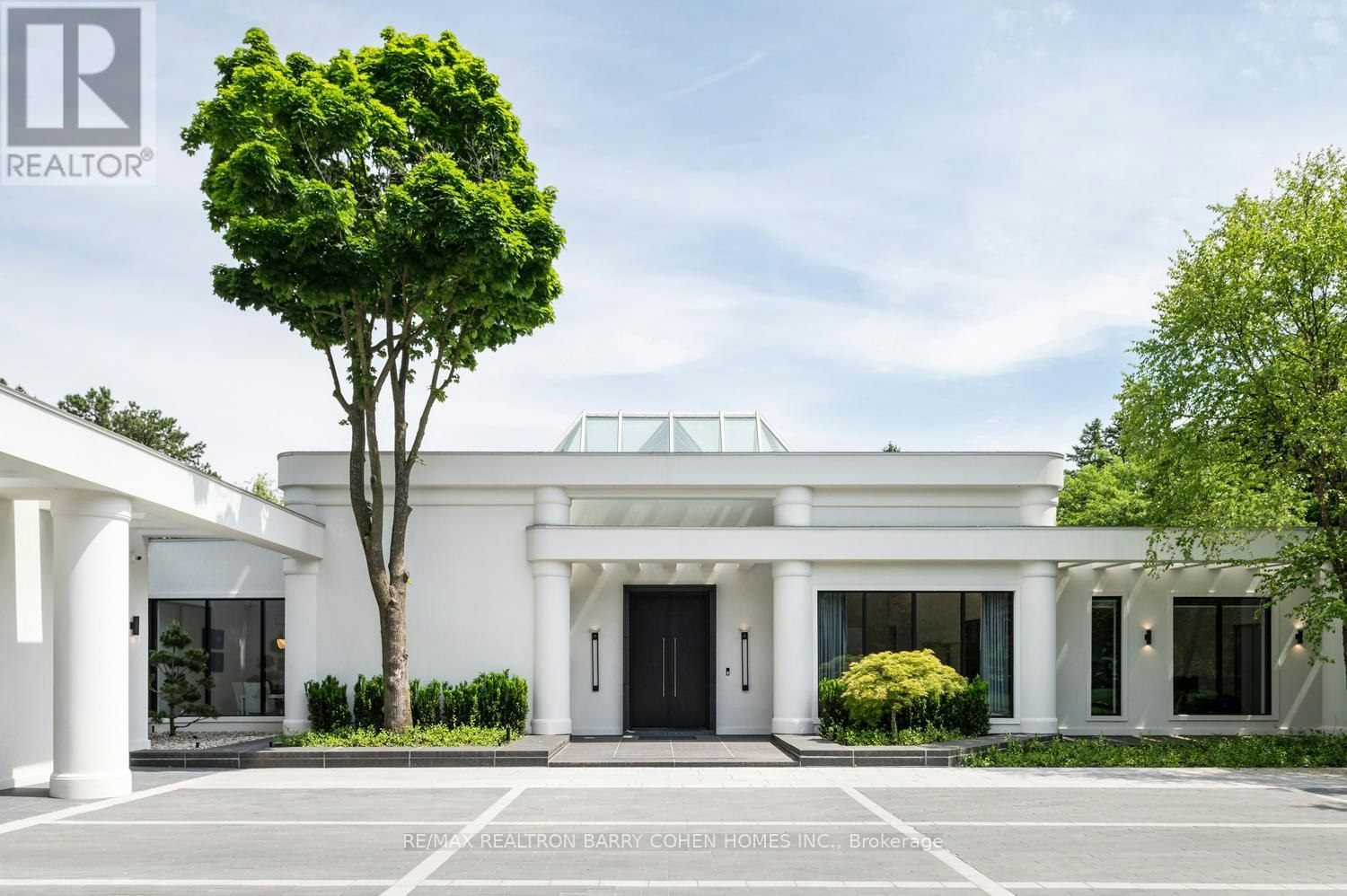 45 Park Lane Circle, Toronto, ON, M3C 2N3 - 2