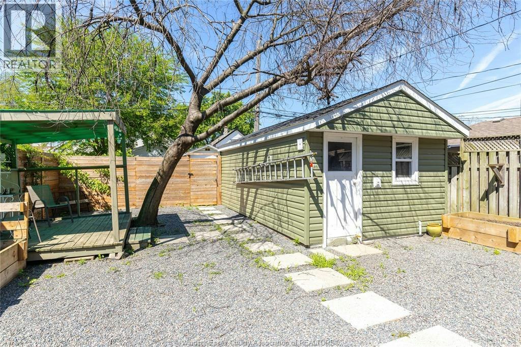 1867 St. Luke, Windsor, ON, N8W 3W8 - 25