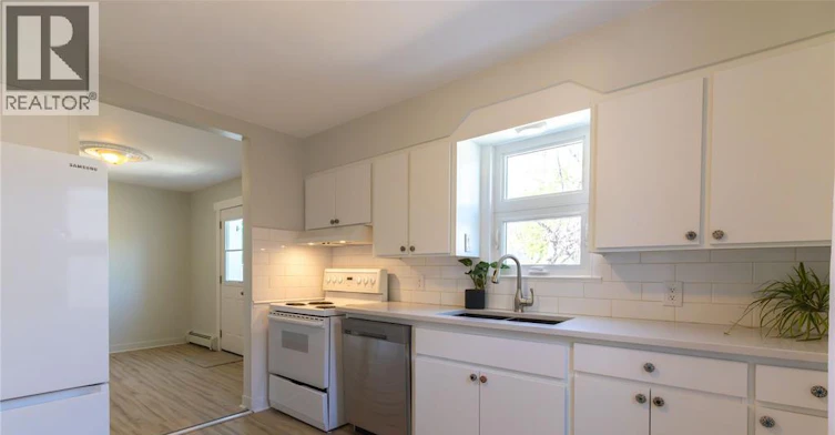 1867 St. Luke, Windsor, ON, N8W 3W8 - 8