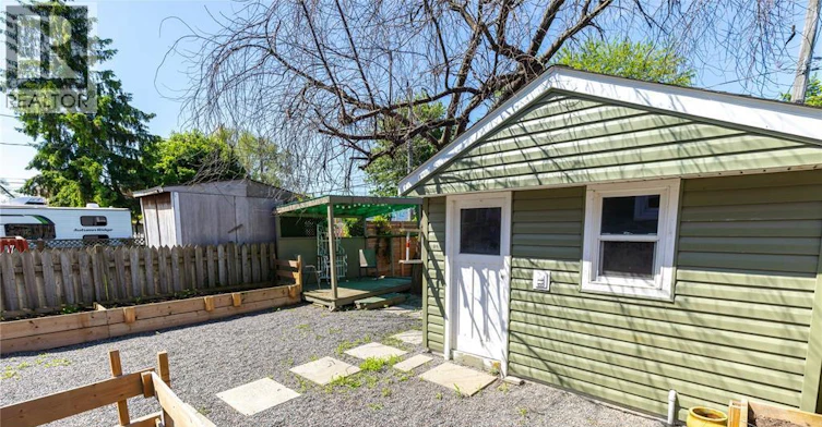 1867 St. Luke, Windsor, ON, N8W 3W8 - 26