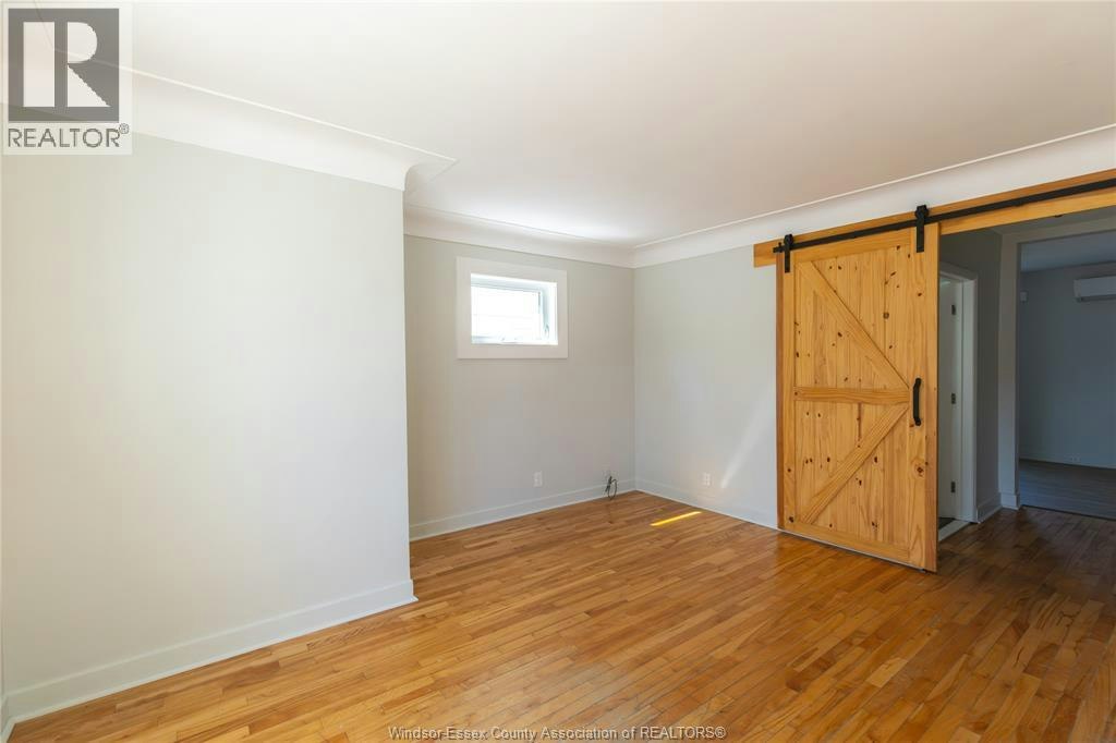 1867 St. Luke, Windsor, ON, N8W 3W8 - 4
