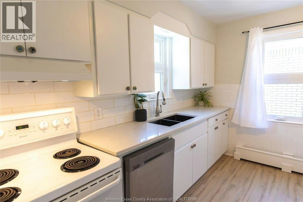 1867 St. Luke, Windsor, ON, N8W 3W8 - 11