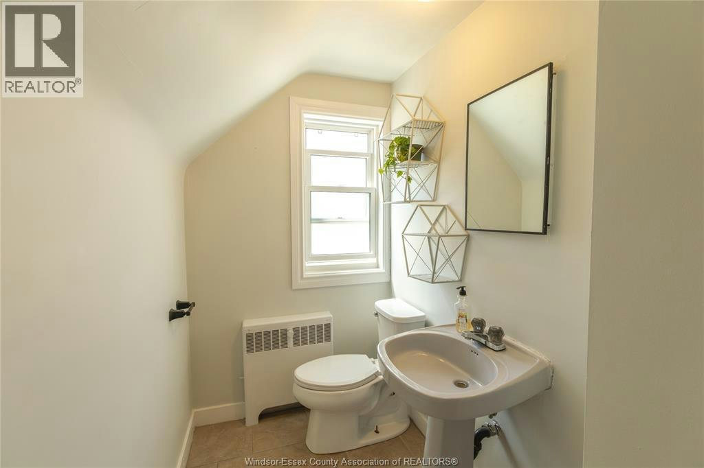 1867 St. Luke, Windsor, ON, N8W 3W8 - 17