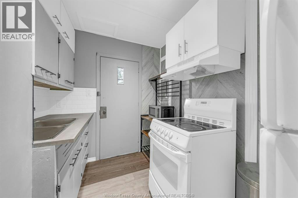 UPPER-427 Cameron, Windsor, ON, N9B 1Y9 - 12
