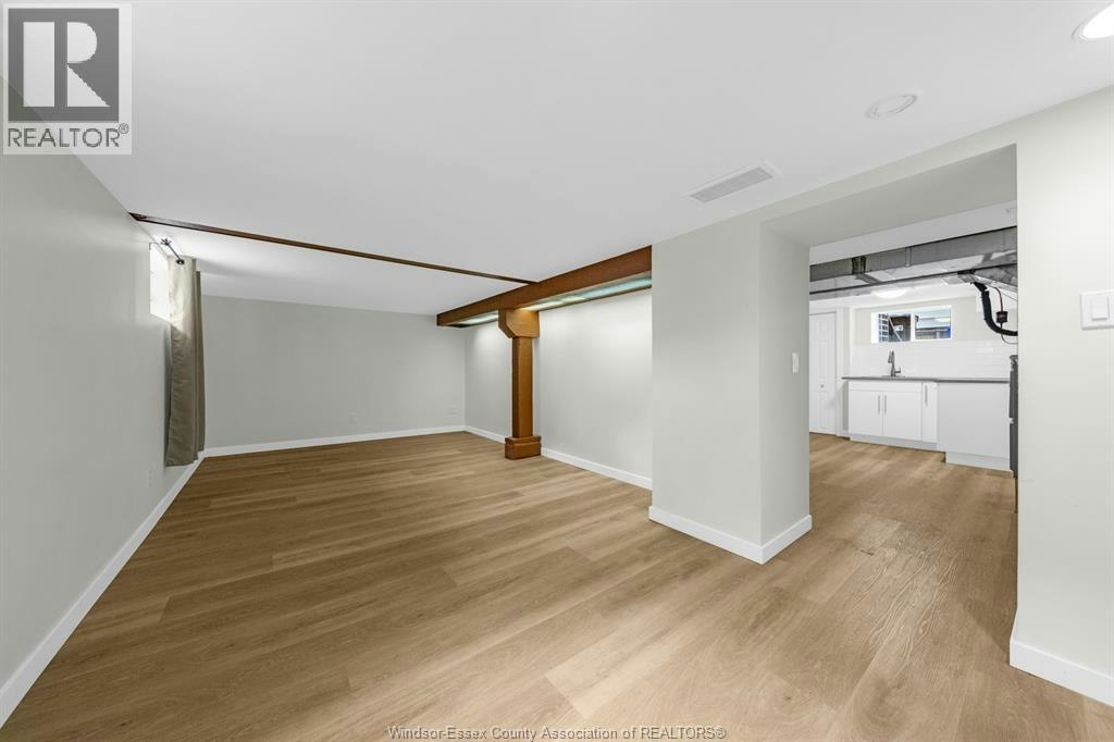 LOWER-427 Cameron, Windsor, ON, N9B 1Y9 - 4