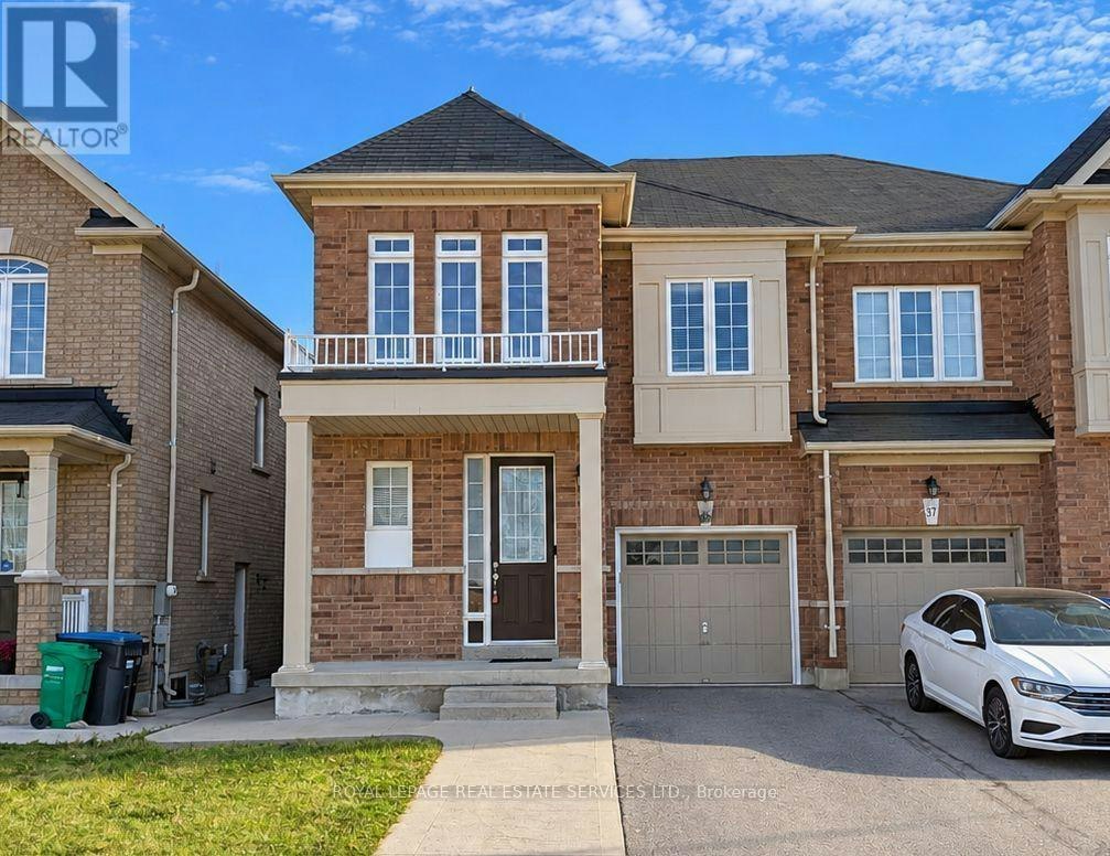 39 Vezna Crescent, Brampton, ON, L6X 5K5 2