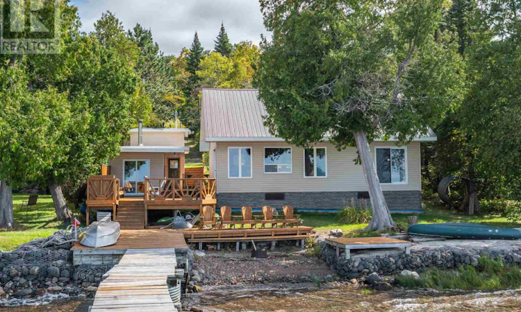 25 Harmony Beach Road