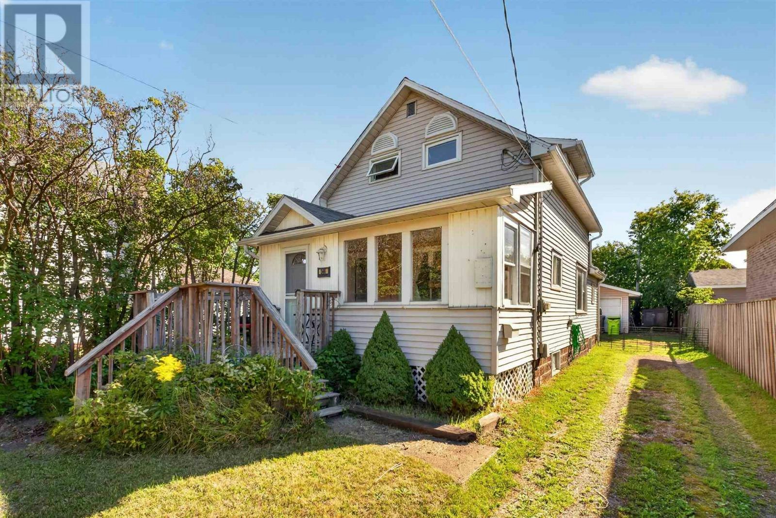 566 Northland Road, Sault Ste. Marie, ON, P6C 3P2