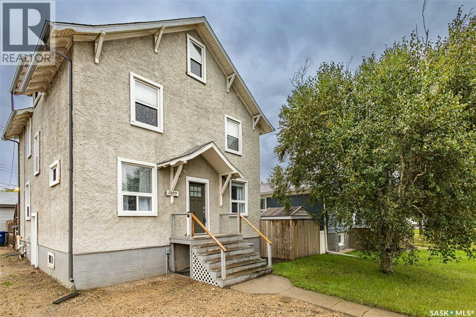 1209 Cumberland Avenue S, Saskatoon, SK, S7H 2L8