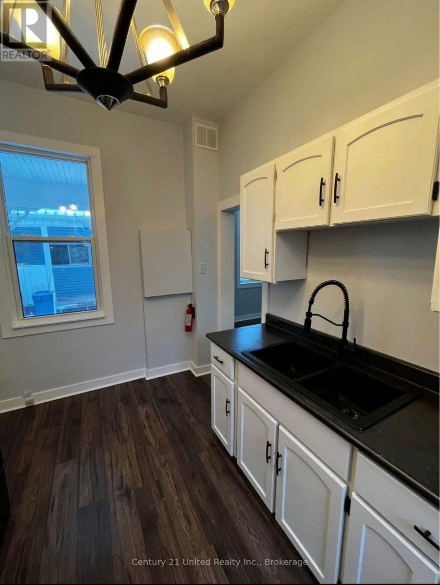 88 Douro Street, Peterborough, ON, K9H 1H4 - 2