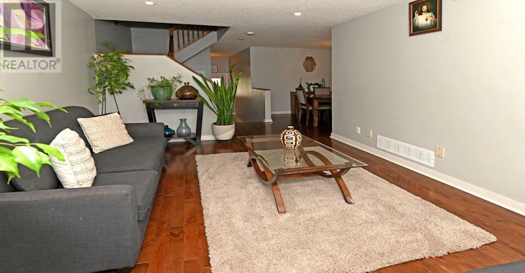 28-6159 Heritage Park Crescent, Ottawa, ON, K1C 7G5 - 6