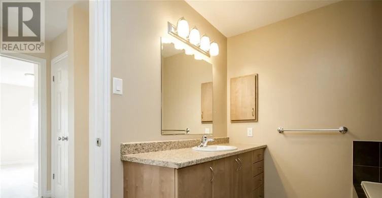B-148 Lindenshade Drive, Ottawa, ON, K2J 5R5 - 19