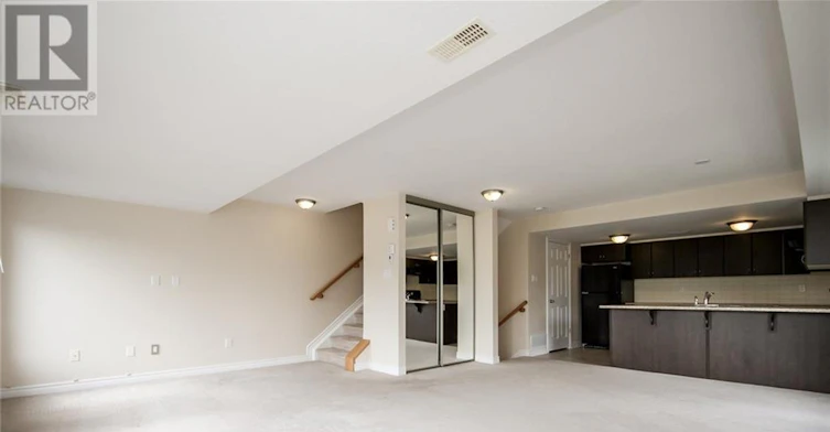 B-148 Lindenshade Drive, Ottawa, ON, K2J 5R5 - 5