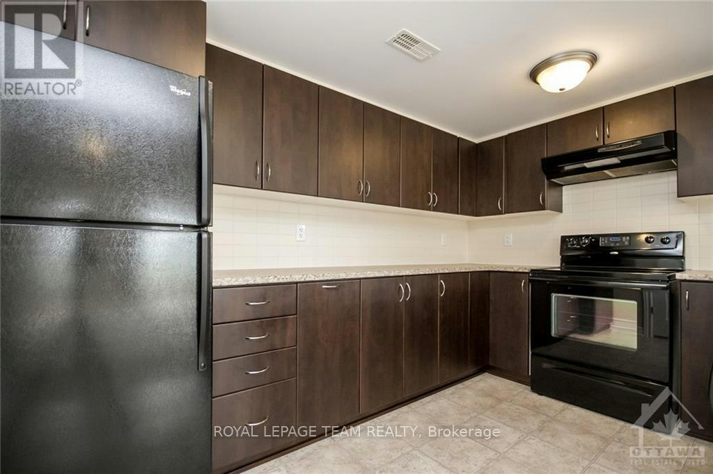 B-148 Lindenshade Drive, Ottawa, ON, K2J 5R5 - 10