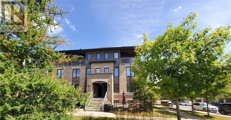 B-148 Lindenshade Drive, Ottawa, ON, K2J 5R5