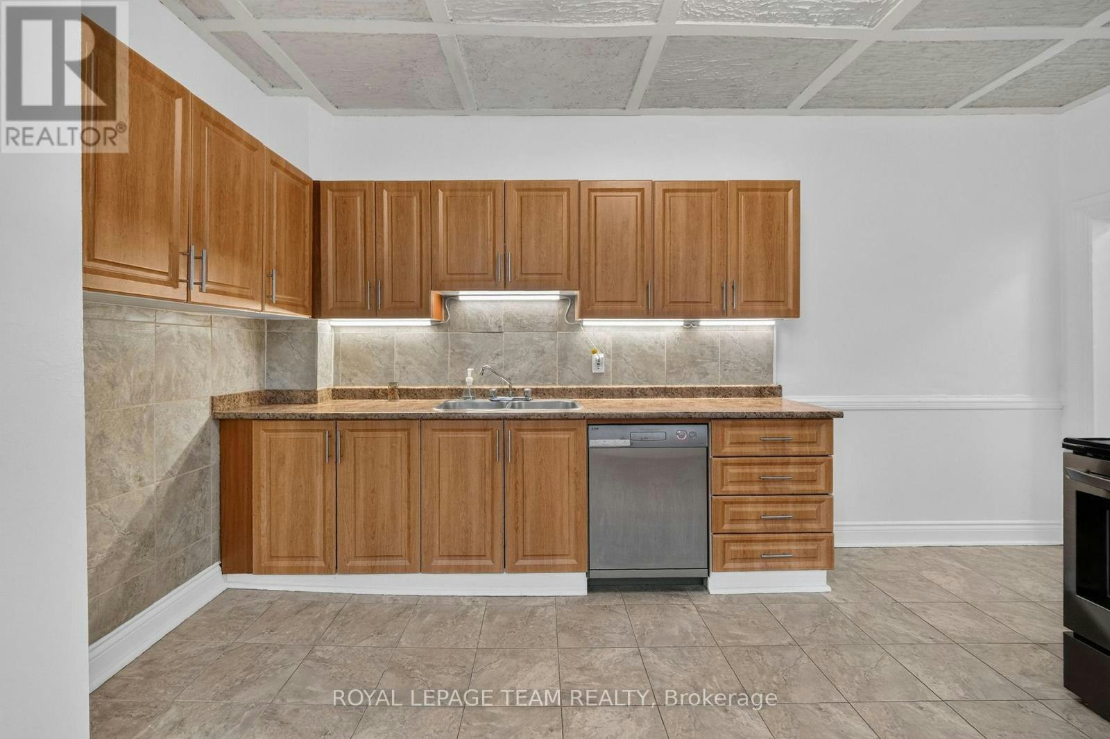 109 Florence Street, Ottawa, ON, K1R 5N1 - 19