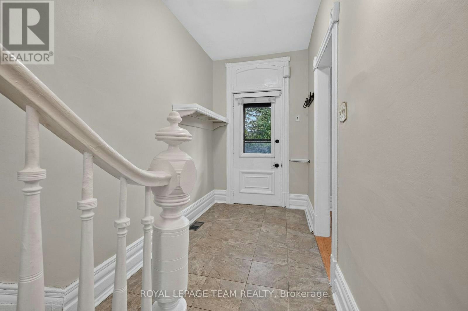 109 Florence Street, Ottawa, ON, K1R 5N1 - 8