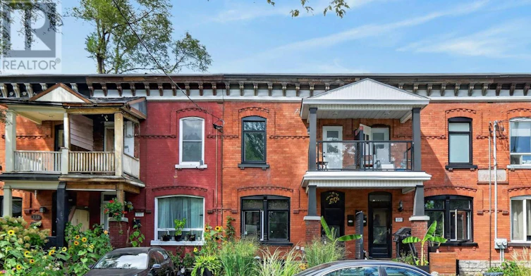 109 Florence Street, Ottawa, ON, K1R 5N1