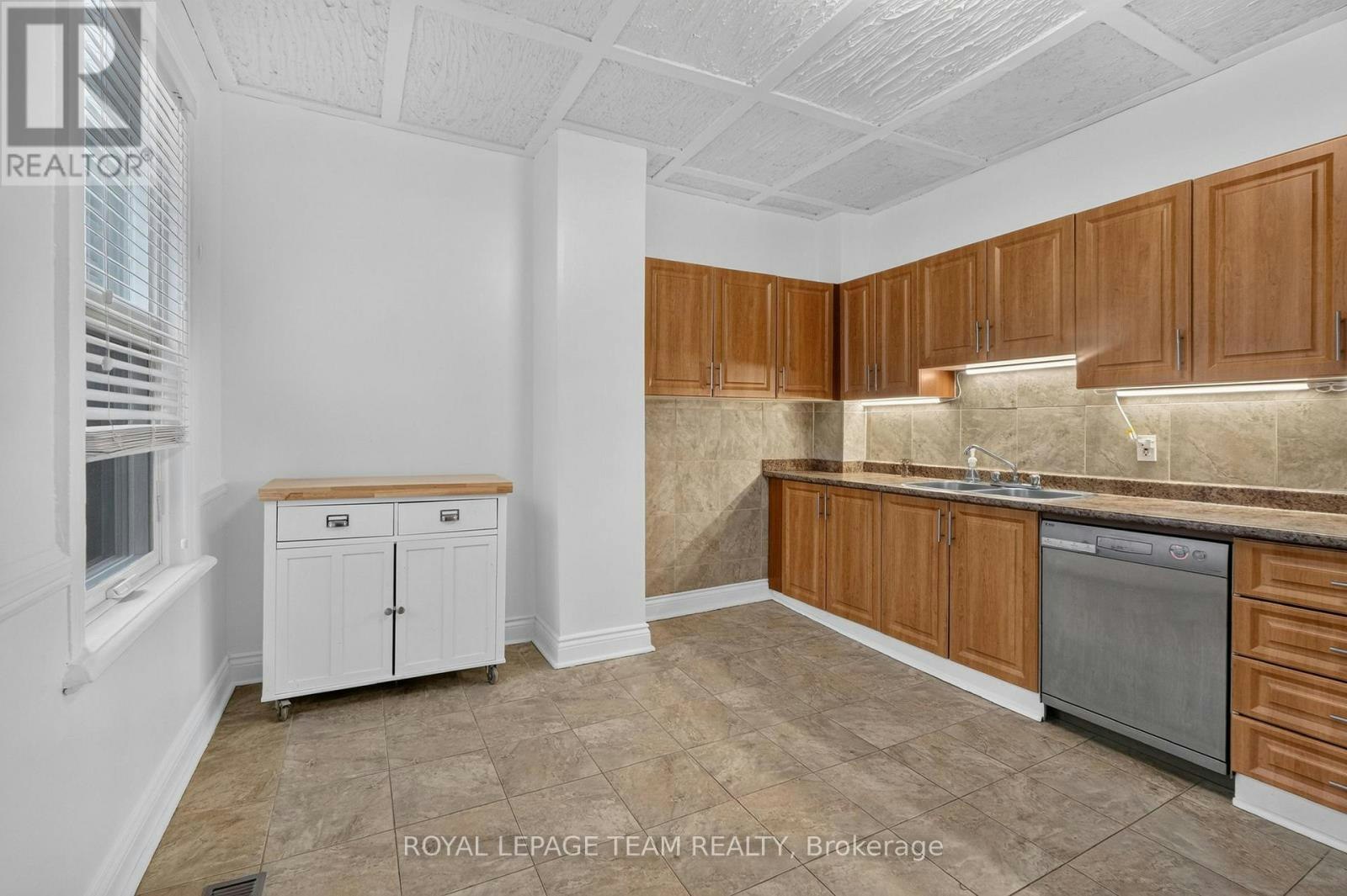 109 Florence Street, Ottawa, ON, K1R 5N1 - 18